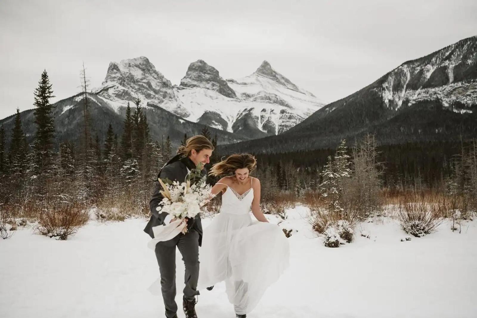 Special! New Downtown Mtn View Free Parking 2B&2B Lägenhet Canmore Exteriör bild